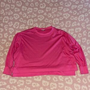 Crown & Ivy Women's Fuchsia Sweatshirt